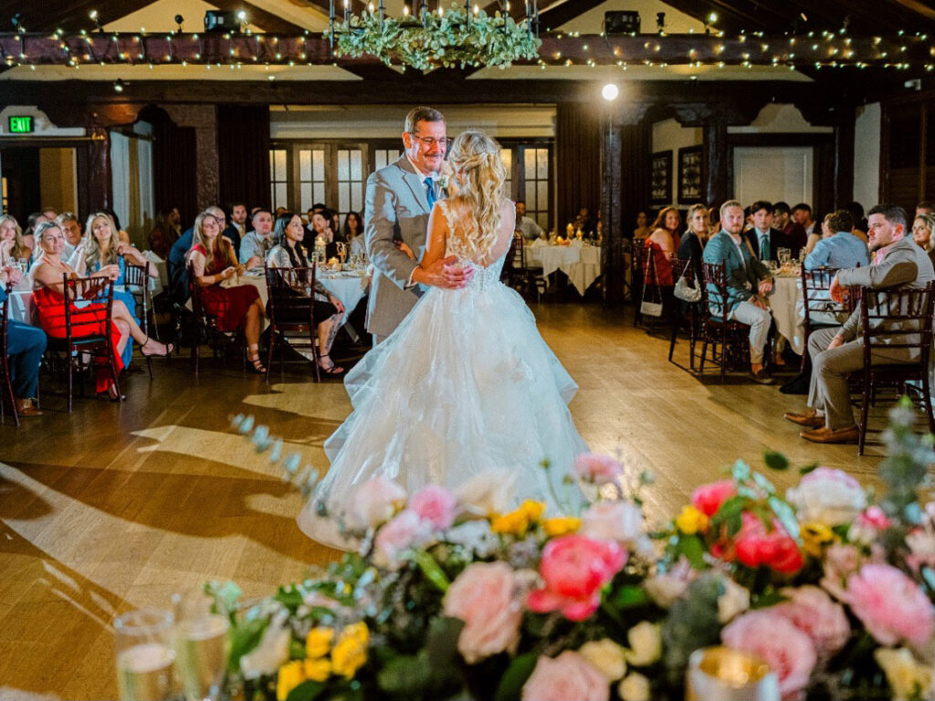 father-daughter-dance-at-brides-wedding-in-Orlando