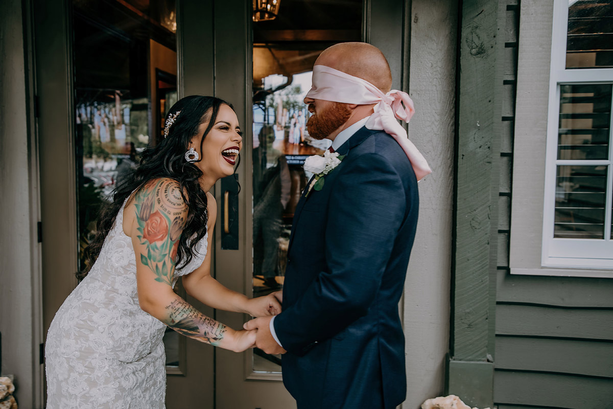 Wedding-couples-first-look